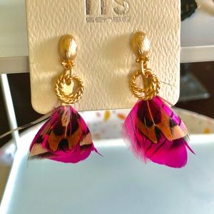 🪶💓 Pink Feather Earrings 💓🪶